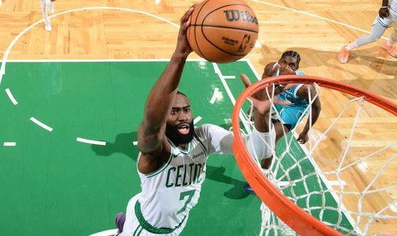 双探花合砍58分鲍尔36+5+6 绿军力克黄蜂